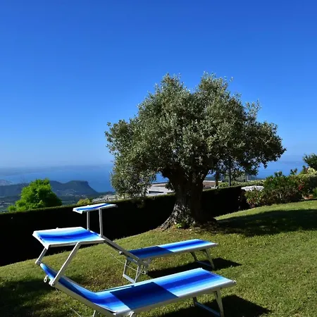 Βίλα Miravista San Zeno di Montagna